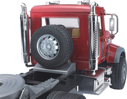 Camion porte-engins MACK GRANITE avec tractopelle JCB – Image 4