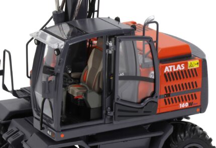 ATLAS 160W Pelle sur pneus NOKIAN – Image 5