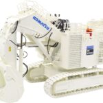 KOMATSU PC-8000 Pelle minière butte, blanche