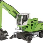 SENNEBOGEN 818E Pelle de Manutention sur pneus