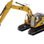 CATERPILLAR 320DL Excavatrice avec marteau piqueur