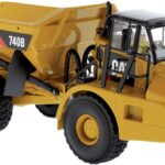 CATERPILLAR 740B Tombereau articulé