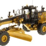 CATERPILLAR 18M3 Niveleuse