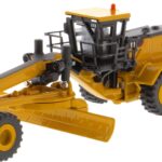 CATERPILLAR 24M Niveleuse