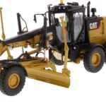 CATERPILLAR 140M3 Niveleuse
