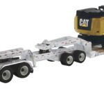 IH HX520 6x4 avec remorque porte-engins et  pelle CAT 349F