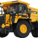 KOMATSU HD605-8 Dumper