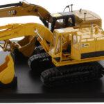 Coffret CATERPILLAR Evolution Pelleteuse 225 et 323
