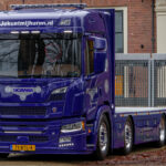 SCANIA P 8x2 porteur porte-engins avec rampes