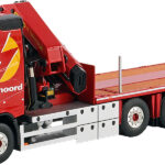 VOLVO FH4 Globetrotter 8x2 porteur plateau avec grue