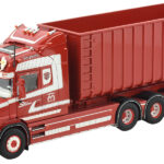 SCANIA T Highline 8x4 porteur ampliroll avec container 40m3