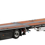 DAF XG+ 4x2 avec remorque porte-engins 3 essieux