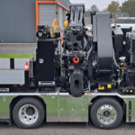 VOLVO FH5 Sleeper Cab 8x2 avec ballast box et grue FASSI 1300