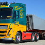 VOLVO FH16 Globetrotter 4x2 avec benne 4 essieux