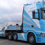 SCANIA S Highline 6x2 avec remorque porte-engins à rampes 4  essieux