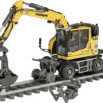 LIEBHERR R45 Pelle sur rail-route