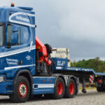SCANIA R Highline 6x2 avec grue et remorque plateau 4 essieux
