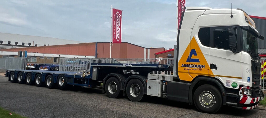 WSI01-5212-RESA SCANIA S Highline 6x4 avec remorque porte-engins 6 essieux – Image 1