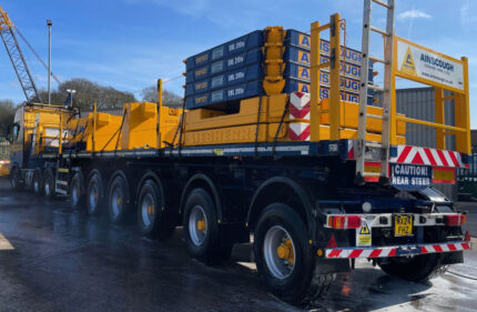 SCANIA S Highline 6x4 avec remorque plateau 6 essieux – Image 3