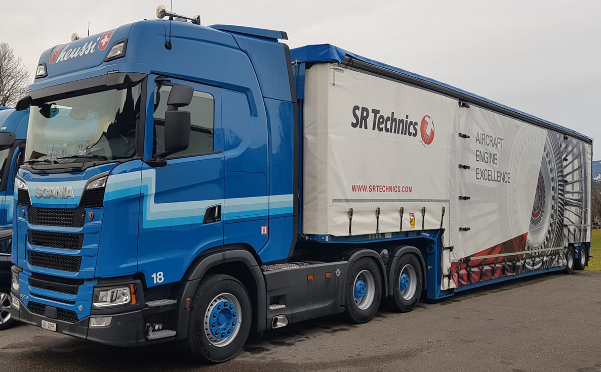 TEKN90299-RESA SCANIA S Highline 6x2 avec remorque porte-engins bachée 2 essieux – Image 1