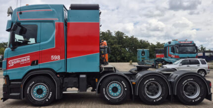 SCANIA R Highine 8x4 avec remorque porte-engins 2+7 essieux – Image 3