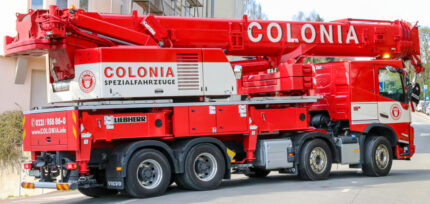 LIEBHERR LTF1060-4.1 sur porteur VOLVO FMX Sleeper Cab 8x4 – Image 3