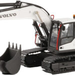 VOLVO EC220D Pelle sur chenilles blanche