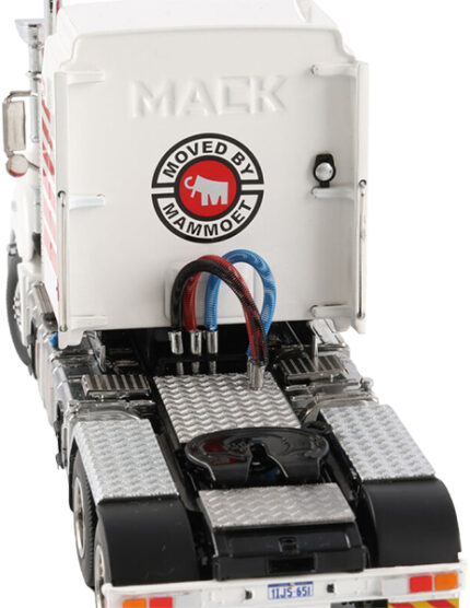 MACK Titan 6x4 – Image 4